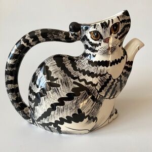 Vintage CATS BY NINA Signed Ceramic Cat Teapot, Collectible